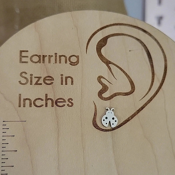 Ladybug Stud Earrings - Picture 3 of 8